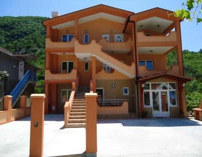 Apartmani Kalezic, privatni smeštaj u mestu Budva, Crna Gora